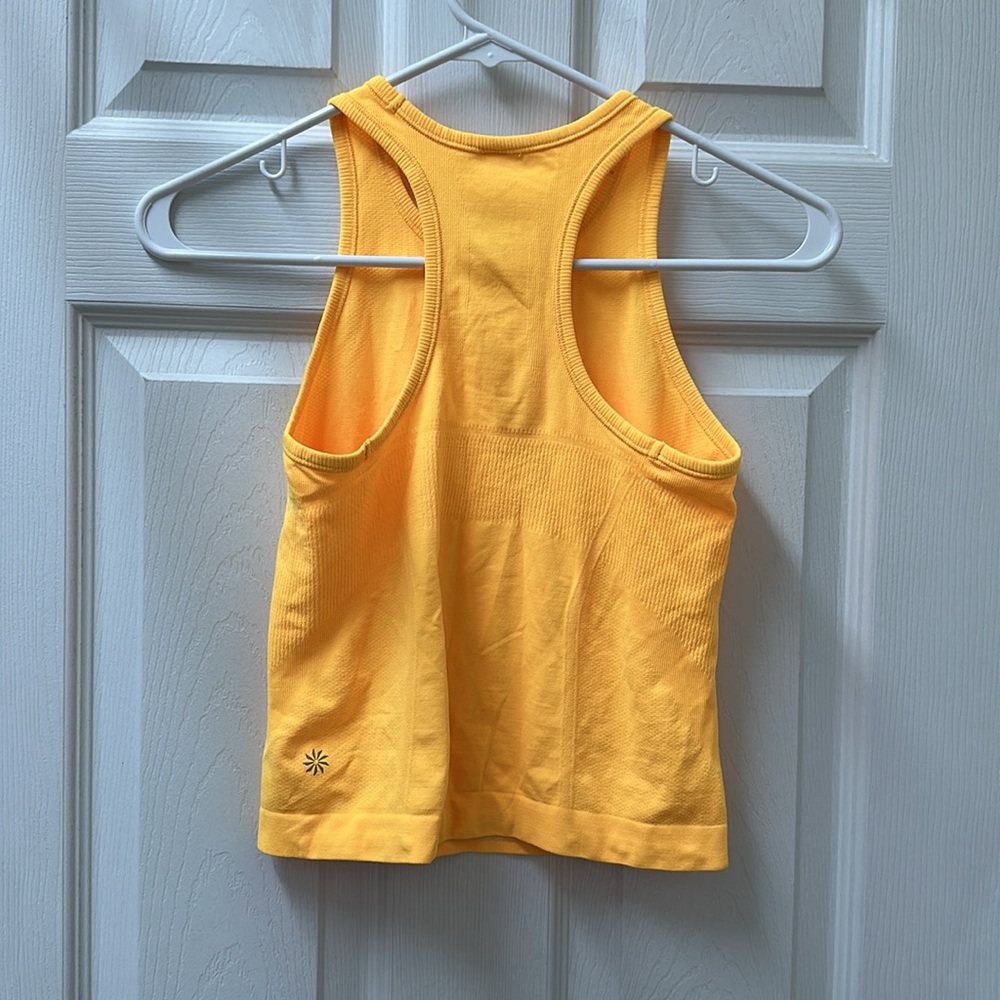 LIKE NEW! Athleta Girl Power Up Seamless Tank - Picture 5 of 12